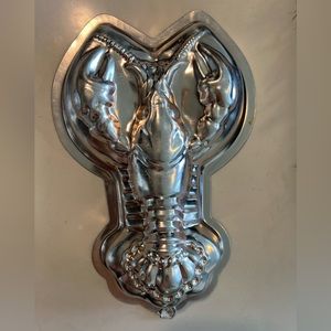 Vintage lobster cake pan